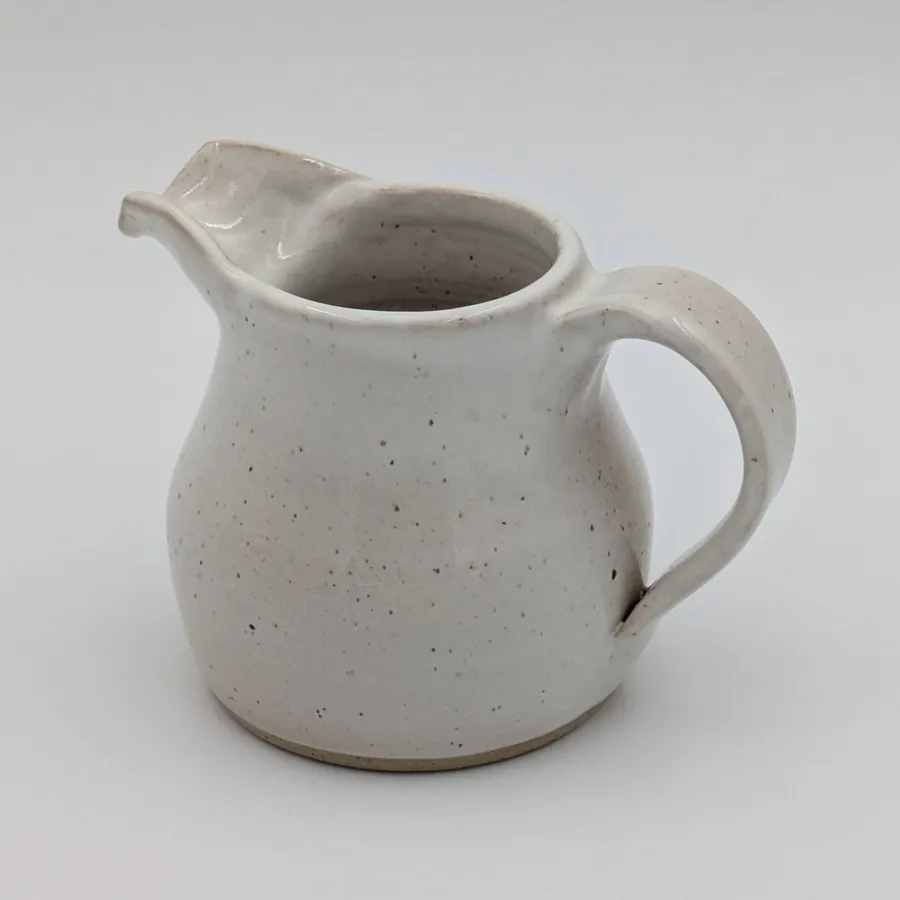 Serving jug