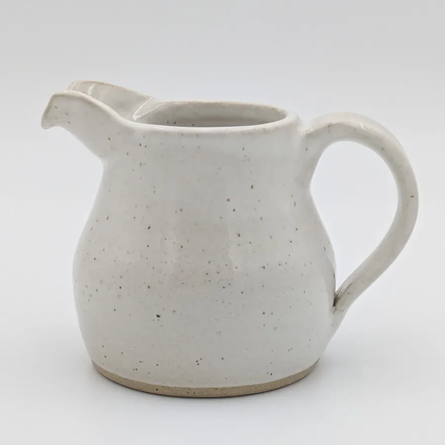 Serving jug